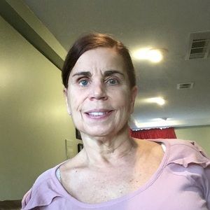 Meet your Posher, Jeanine